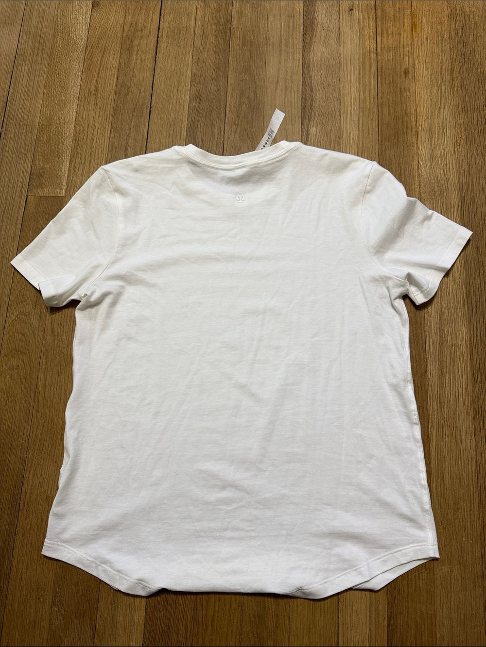 Lululemon Classic White Crew Neck womens T-Shirt - Picture 2 of 2
